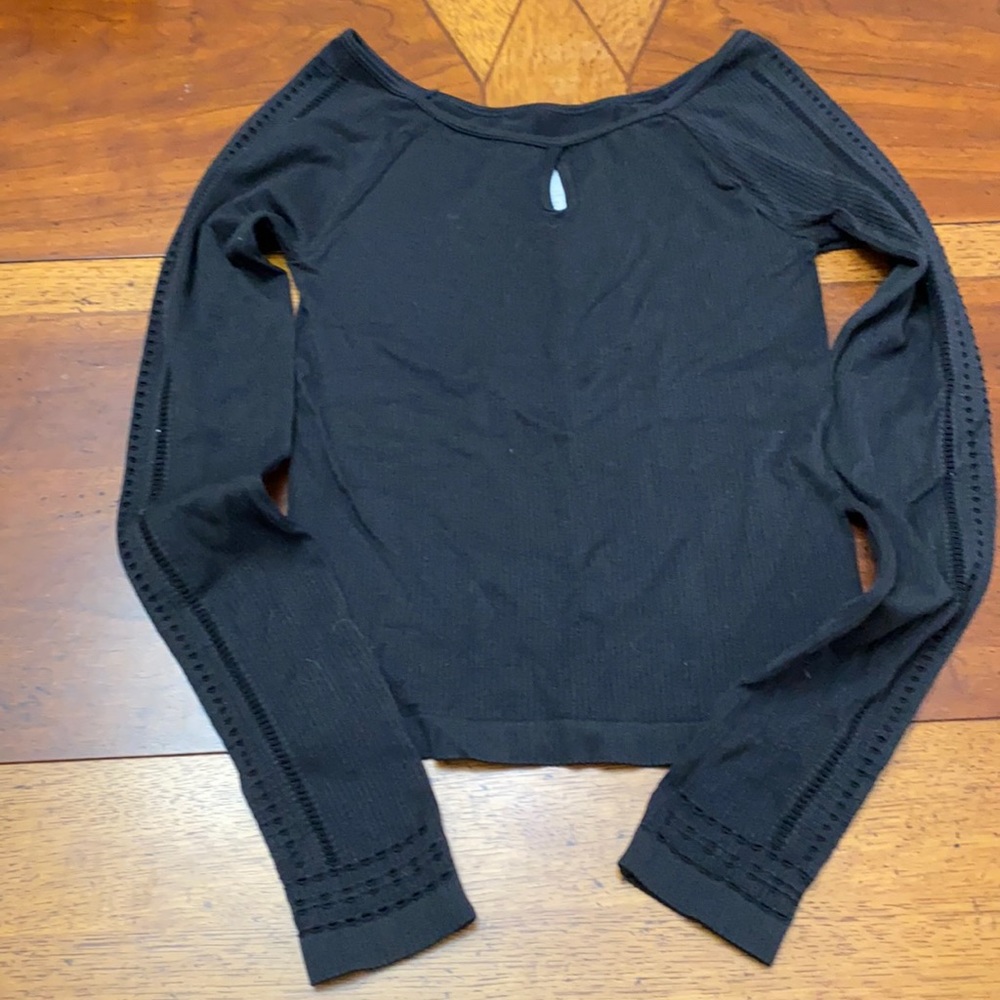 Hollister half shirt!